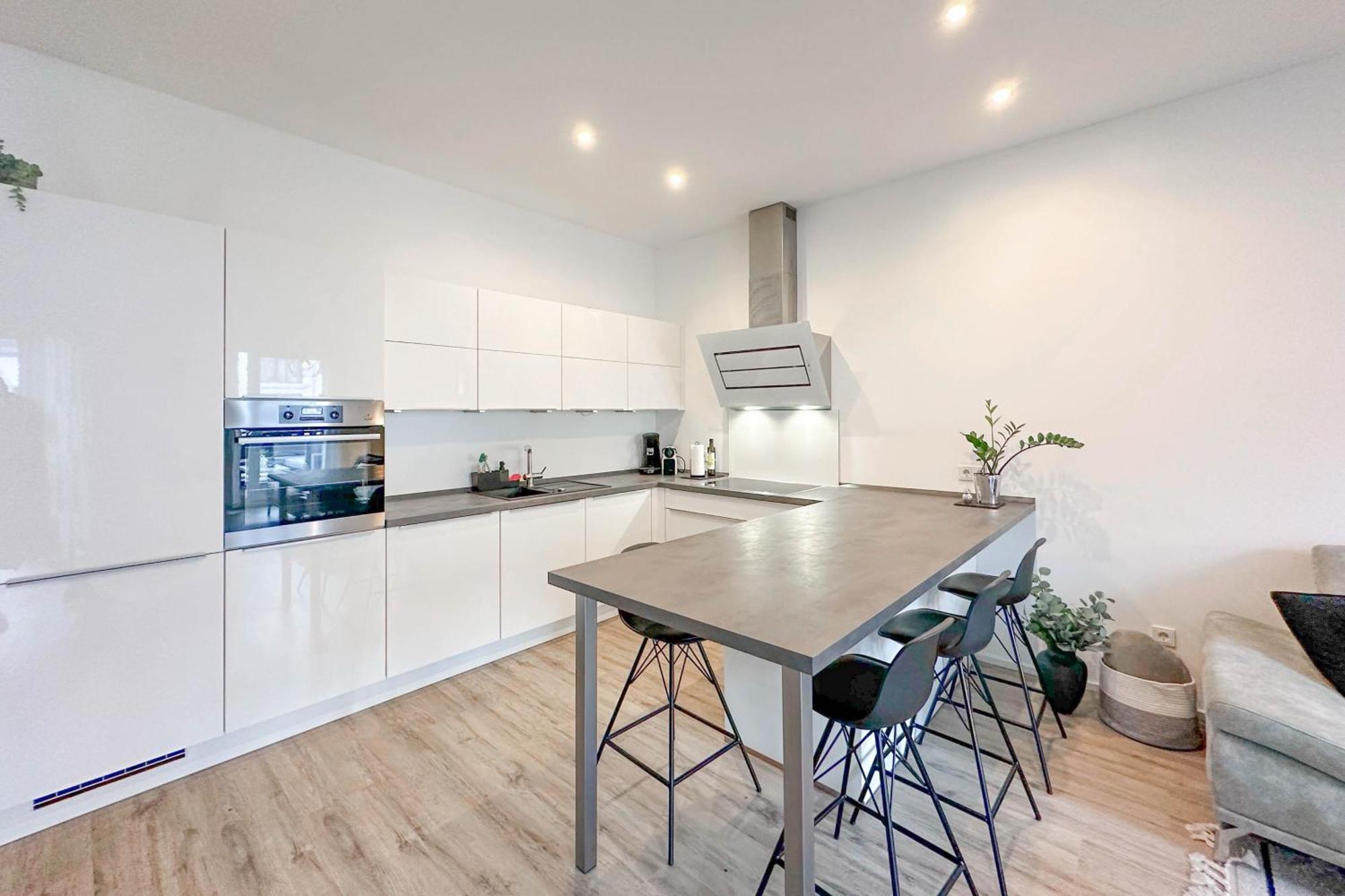 Modernes Trierer Cityloft Mit Grossem Balkon Exterior foto